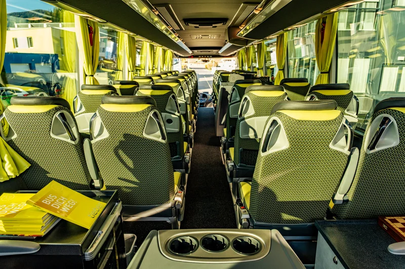 VIP-Lounge-Bus / Bild 5