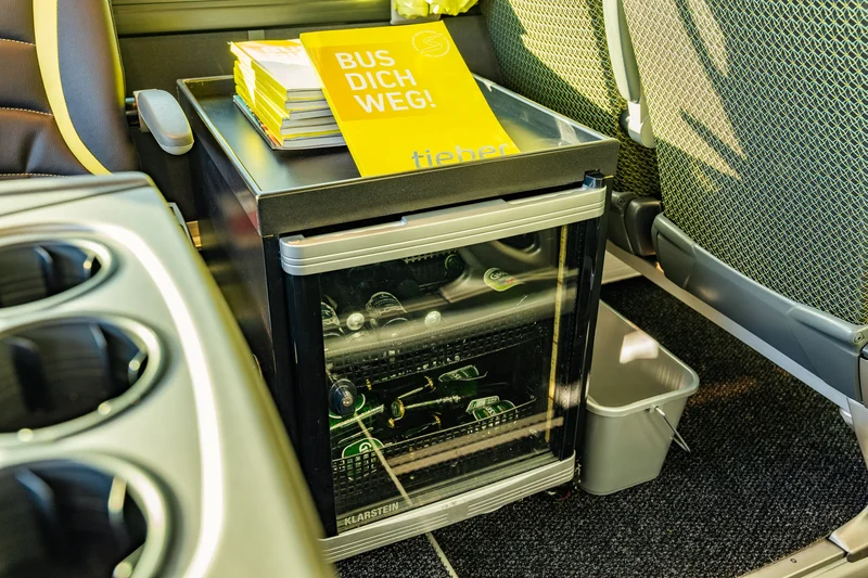 VIP-Lounge-Bus / Bild 6