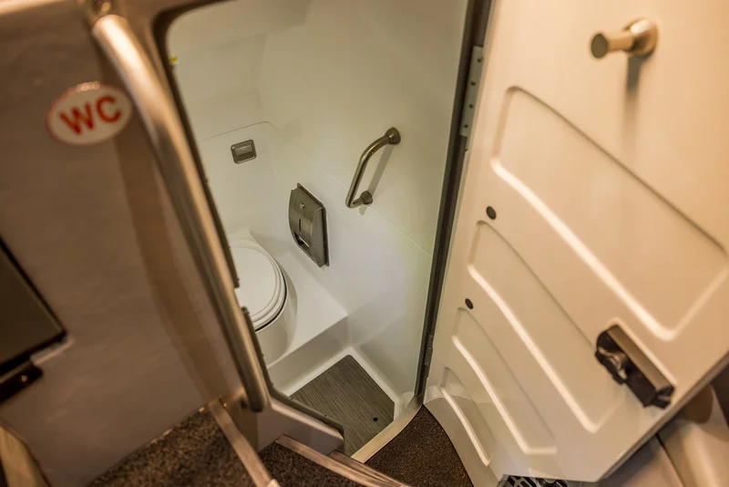 Red Elegance / Bild 7