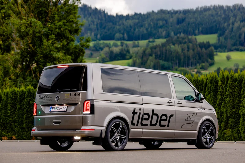 VW Caravelle Comfortline 1 / Bild 2