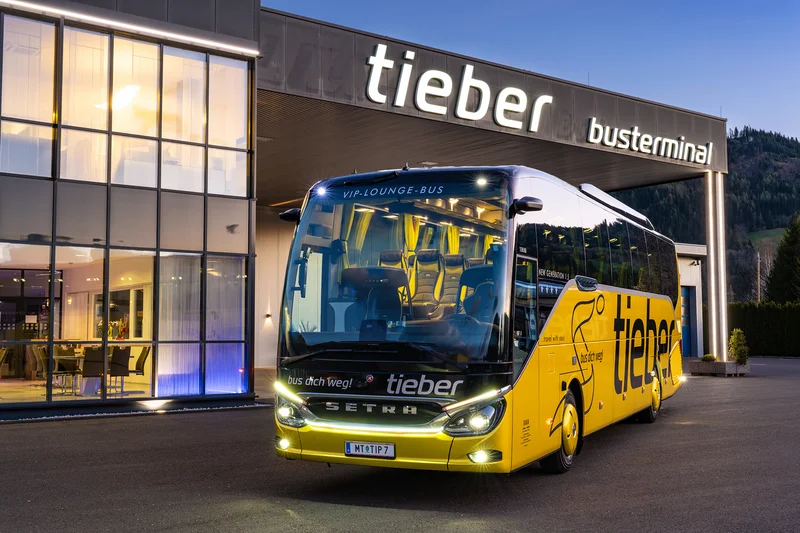 VIP-Lounge-Bus / Bild 1