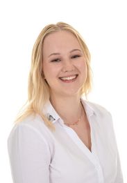 Anja Wo lfler Tieber portrait