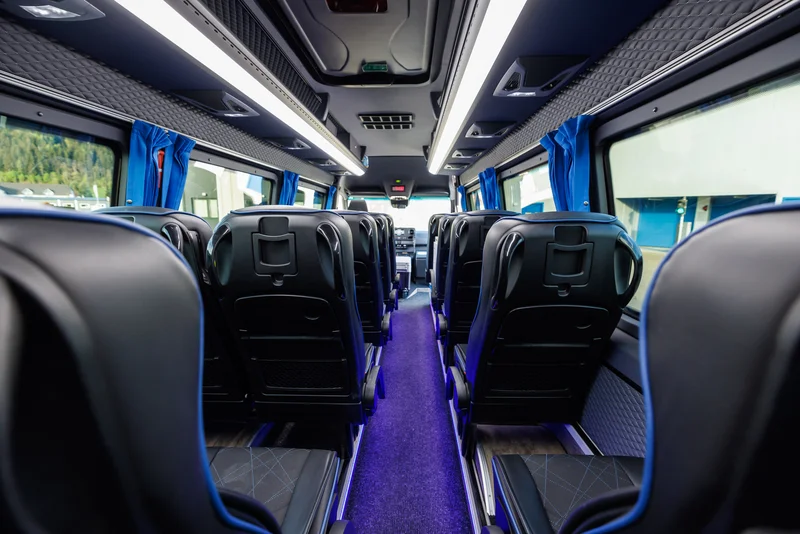 Mercedes-Benz Sprinter / Bild 8