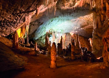 Advent in der Höhle von Postojna